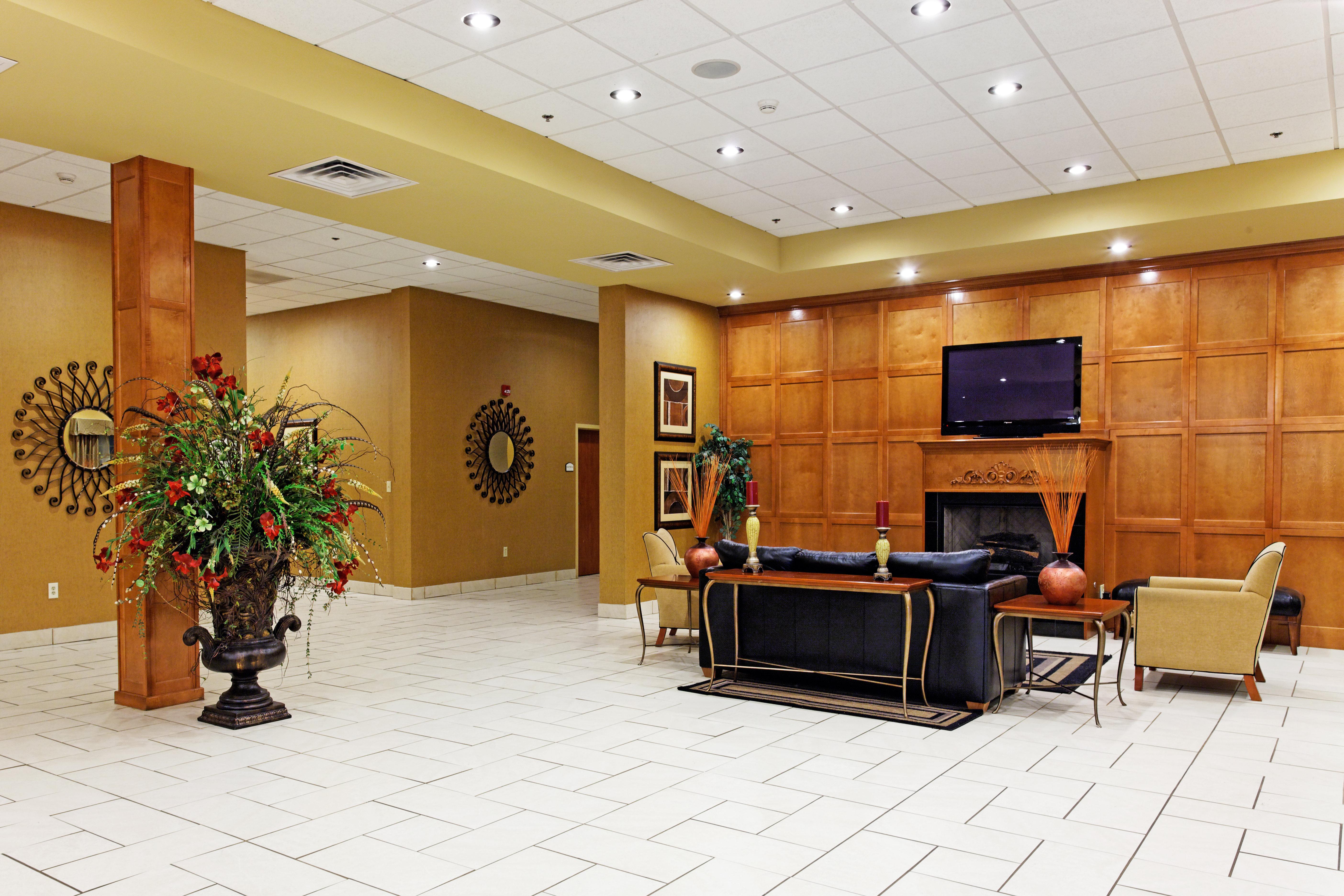Holiday Inn Hotels Batesville By Ihg Bagian luar foto