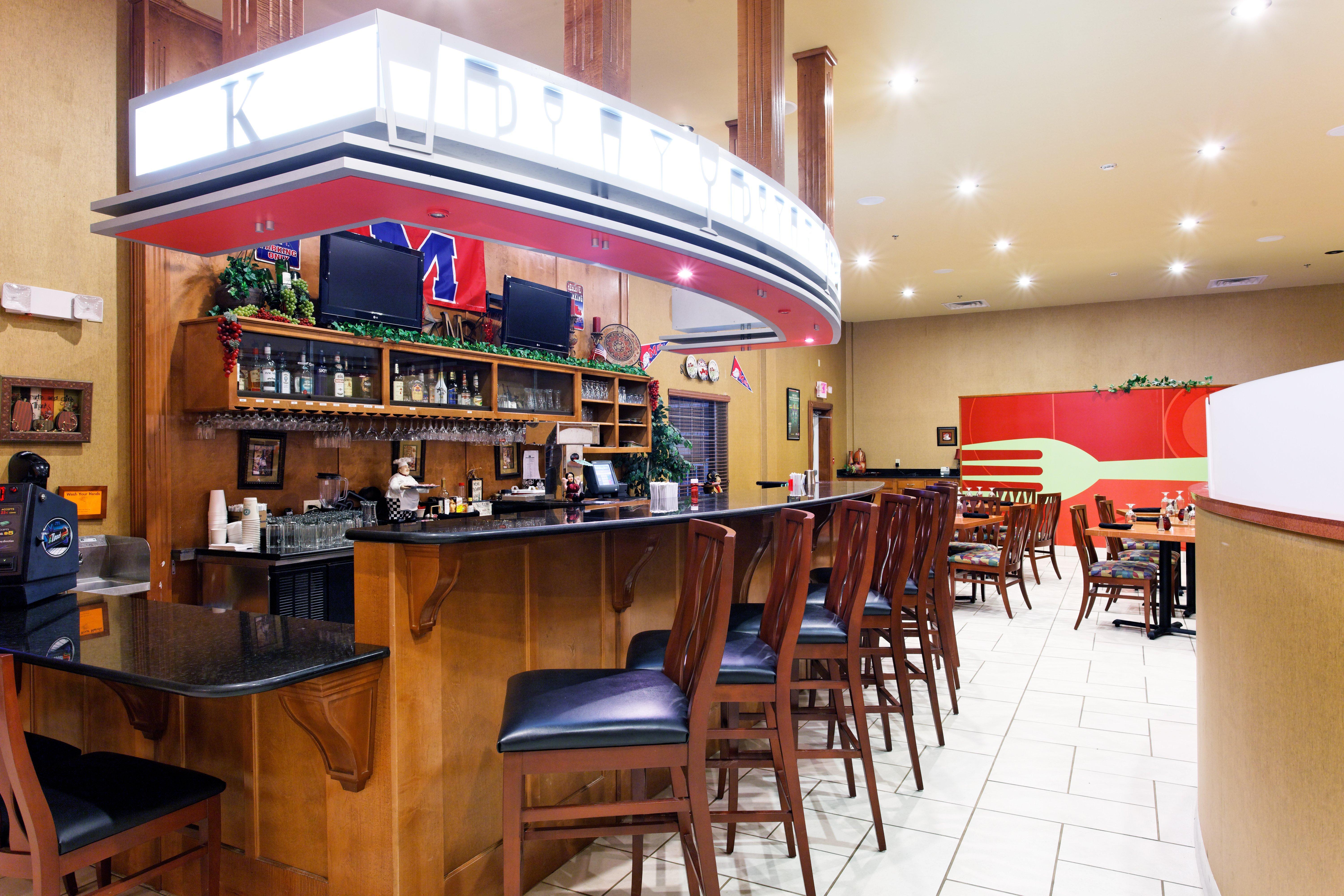 Holiday Inn Hotels Batesville By Ihg Bagian luar foto