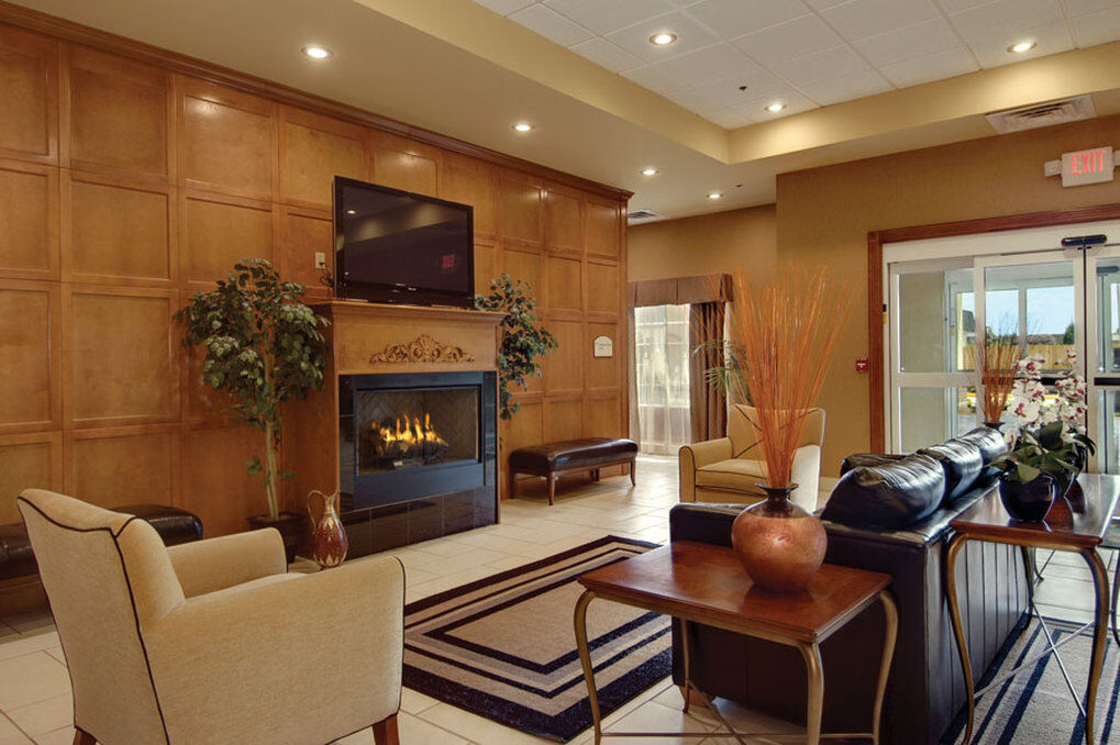 Holiday Inn Hotels Batesville By Ihg Bagian luar foto